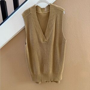 Source Unknown V-Neck Tan Sweater Vest